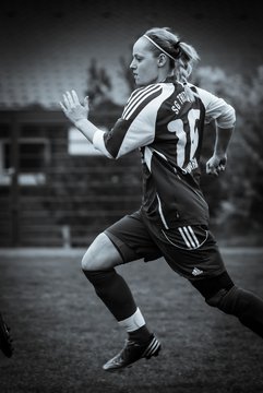 Bild 2967 - Frauen Krummesser SV - TSV Trittau : Ergebnis: 4:2